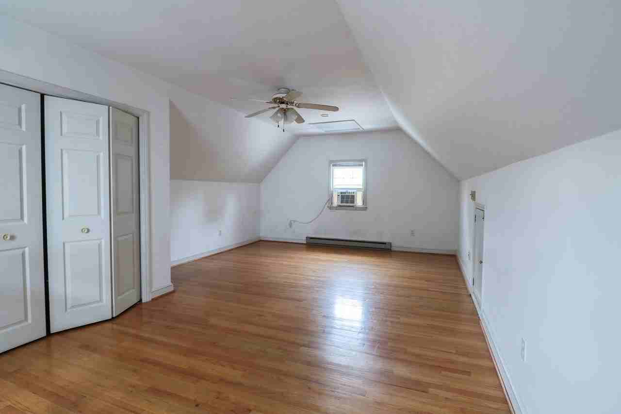 600 Airport Rd - Photo 4 of 7