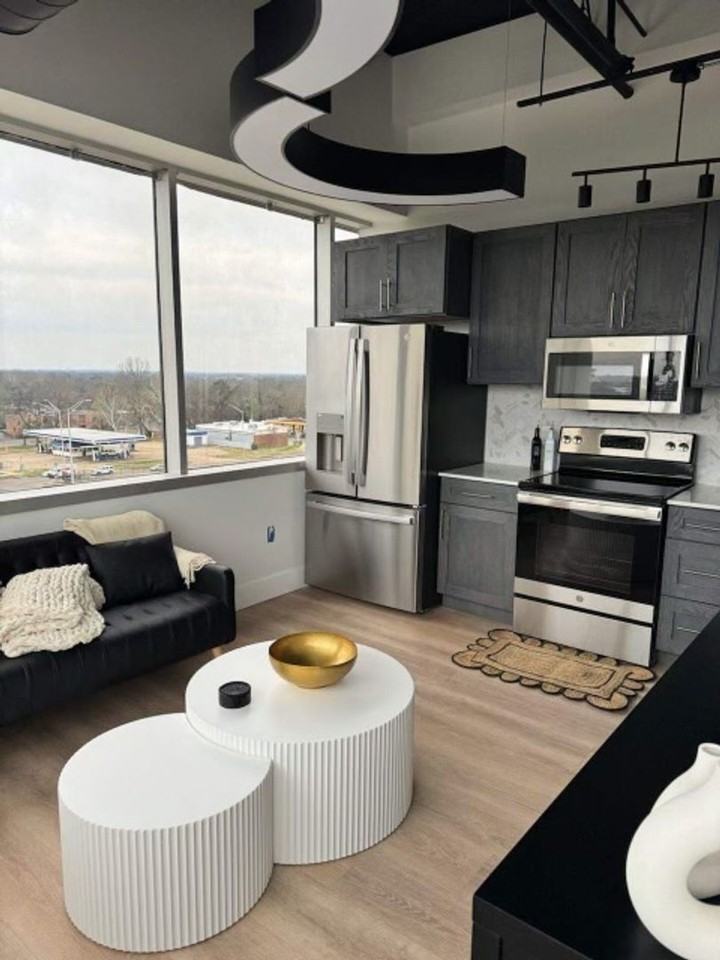 The Banc - Photo 3 of 9