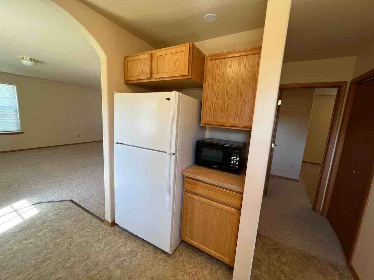 309 W Helena Ave - Photo 3 of 22