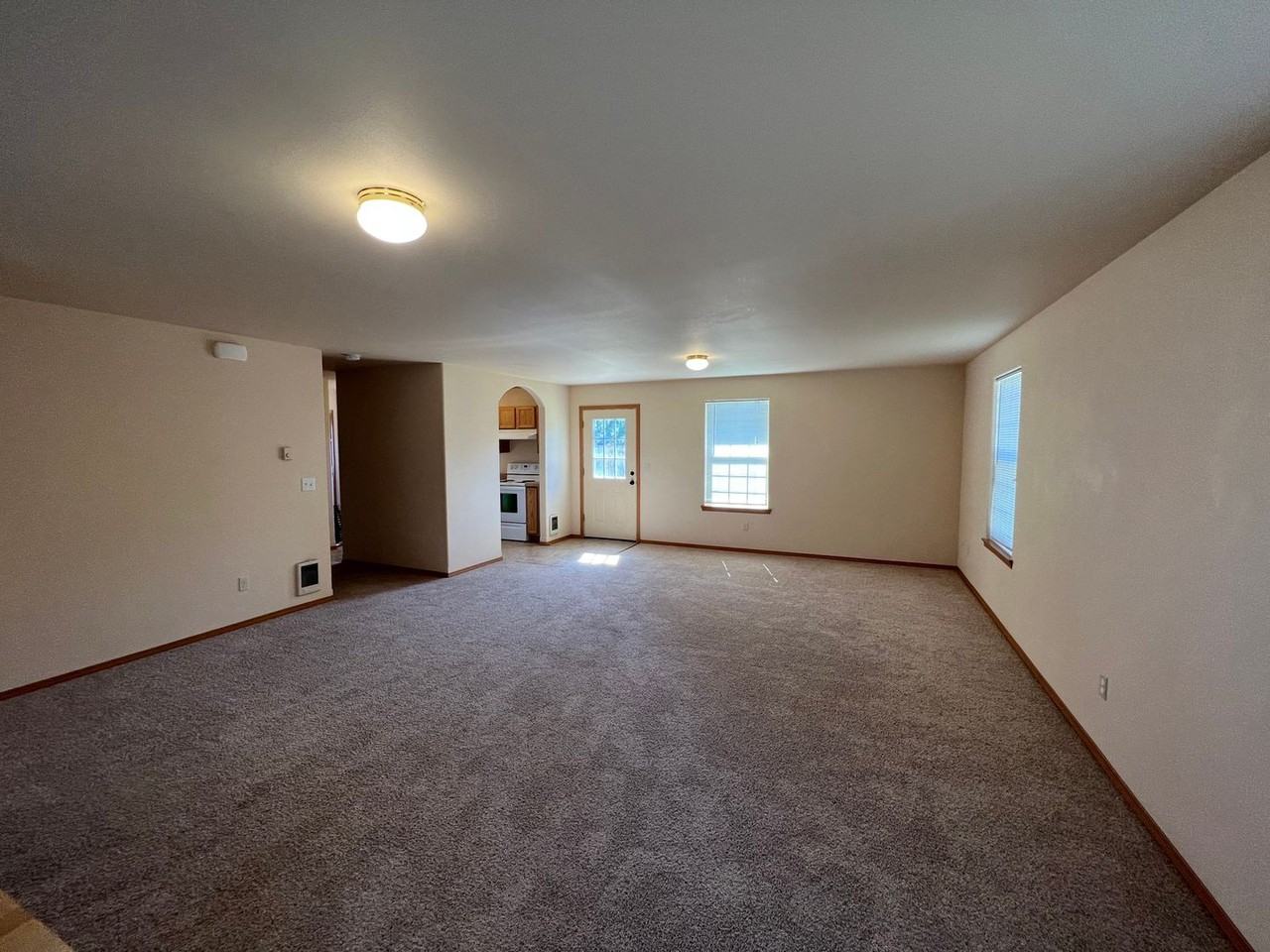 309 W Helena Ave - Photo 7 of 22