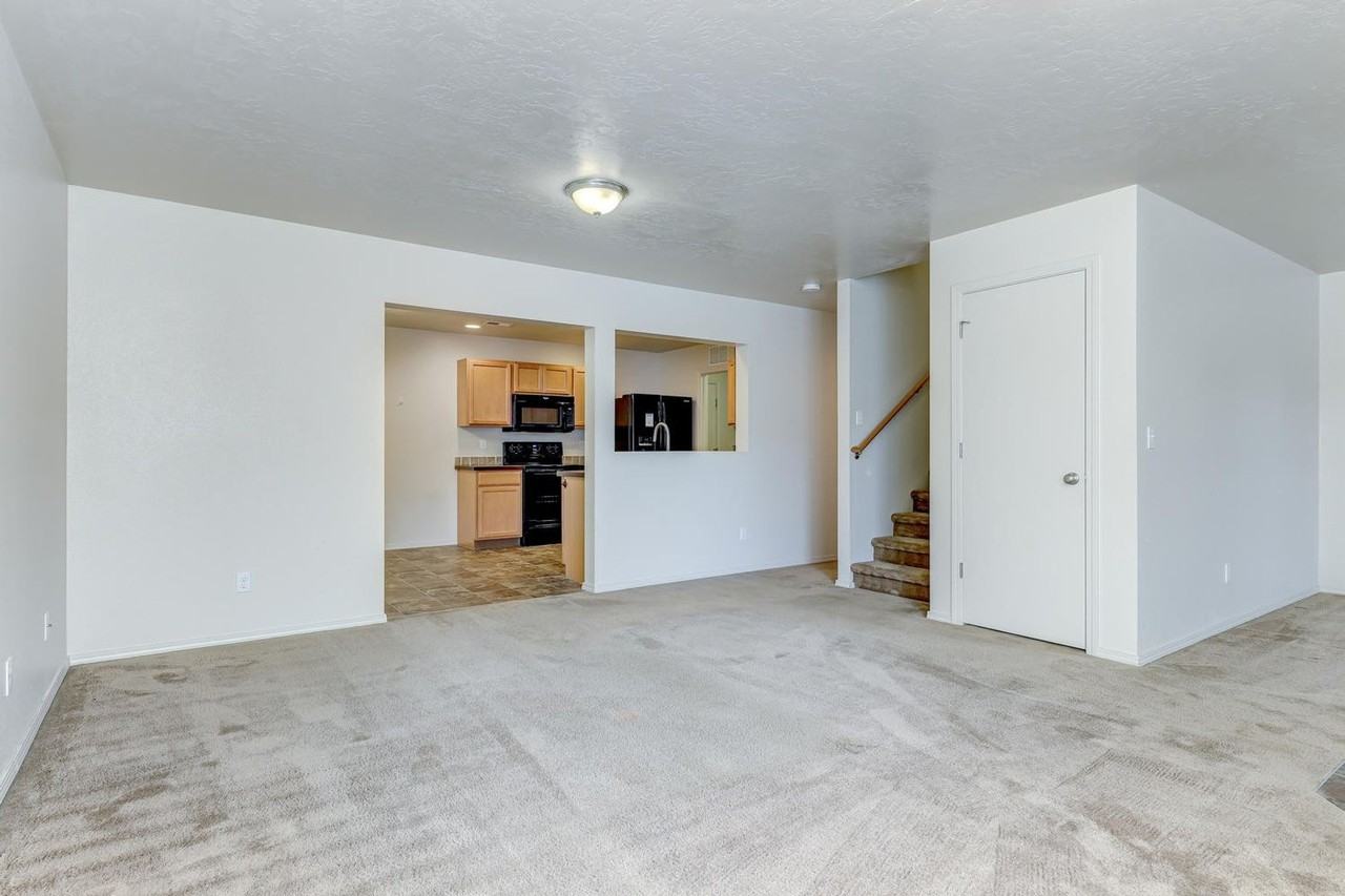 4862 S Chex Way - Photo 7 of 24