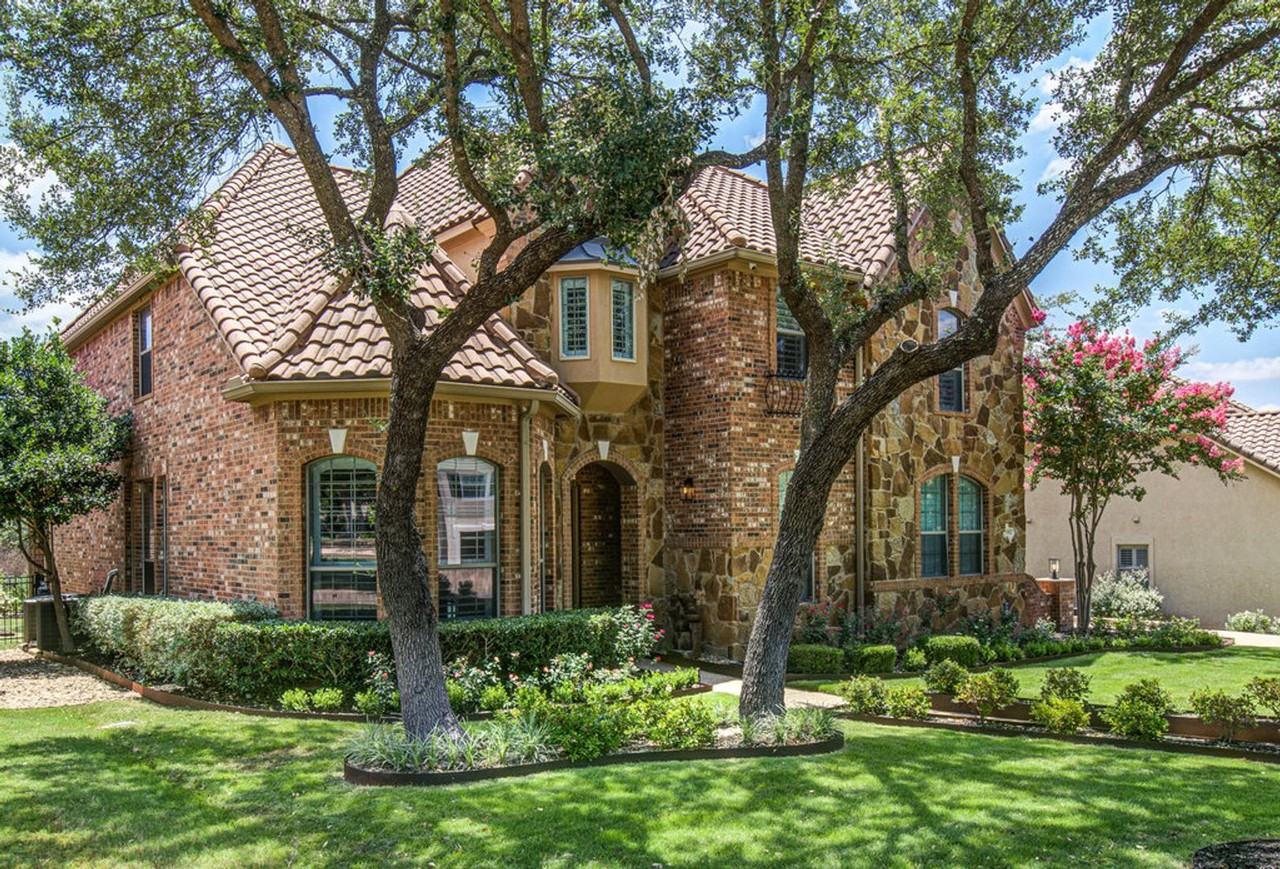 1917 Lakecliff Hills Ln - Photo 3 of 50