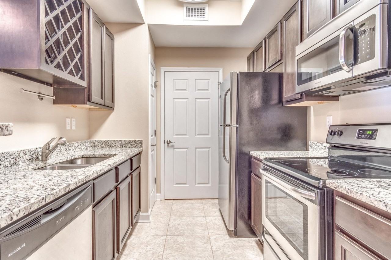 1705 Conservation Trl #305