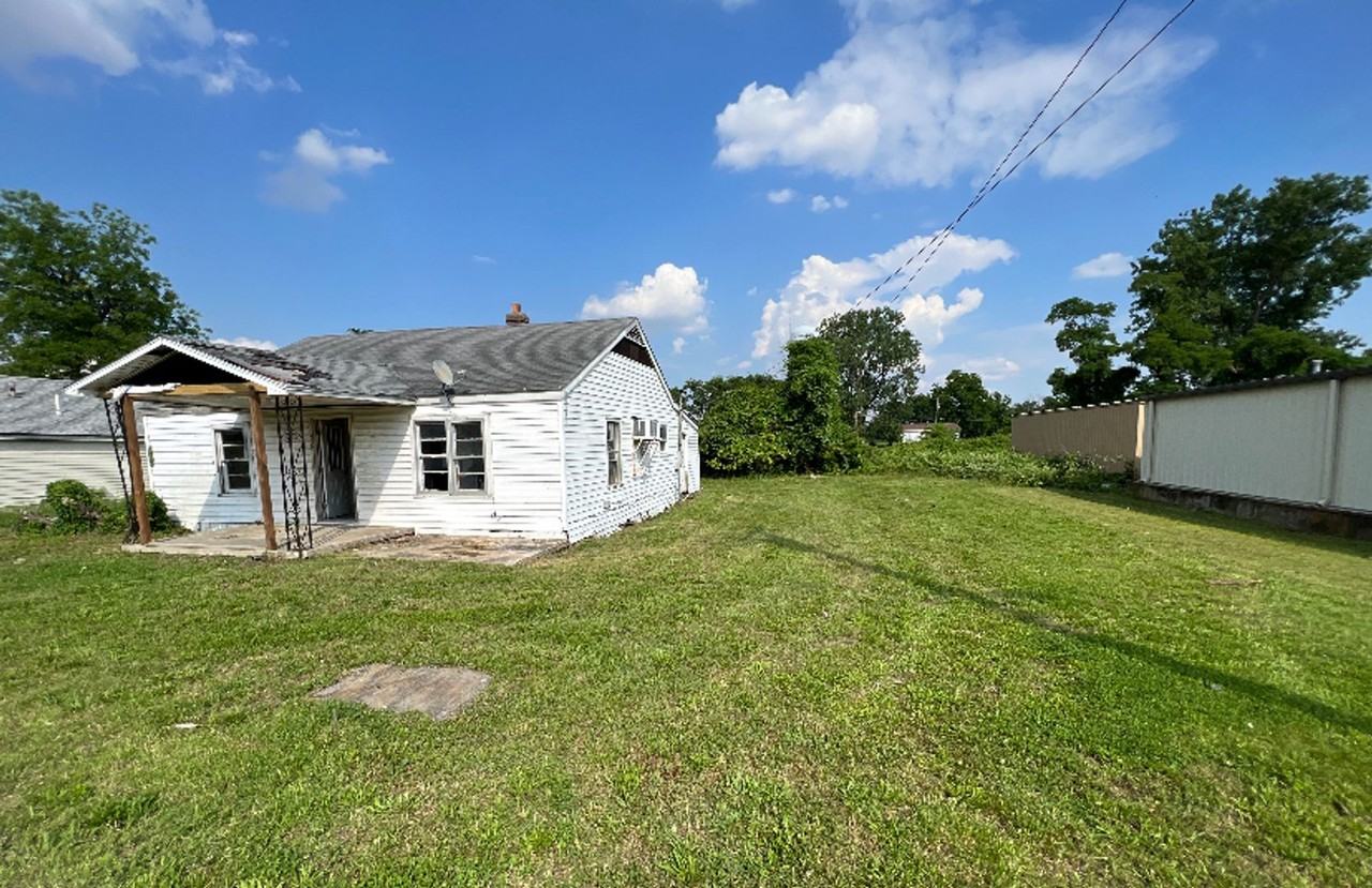 802 N Us Highway 61 - Photo 2 of 16