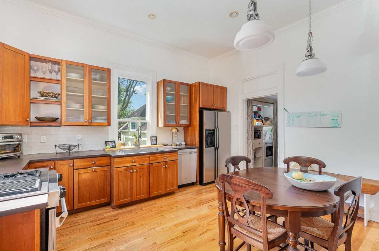 4601 Dakota Ave - Photo 7 of 15