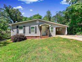 featured image of 18 Mockingbird Dr
