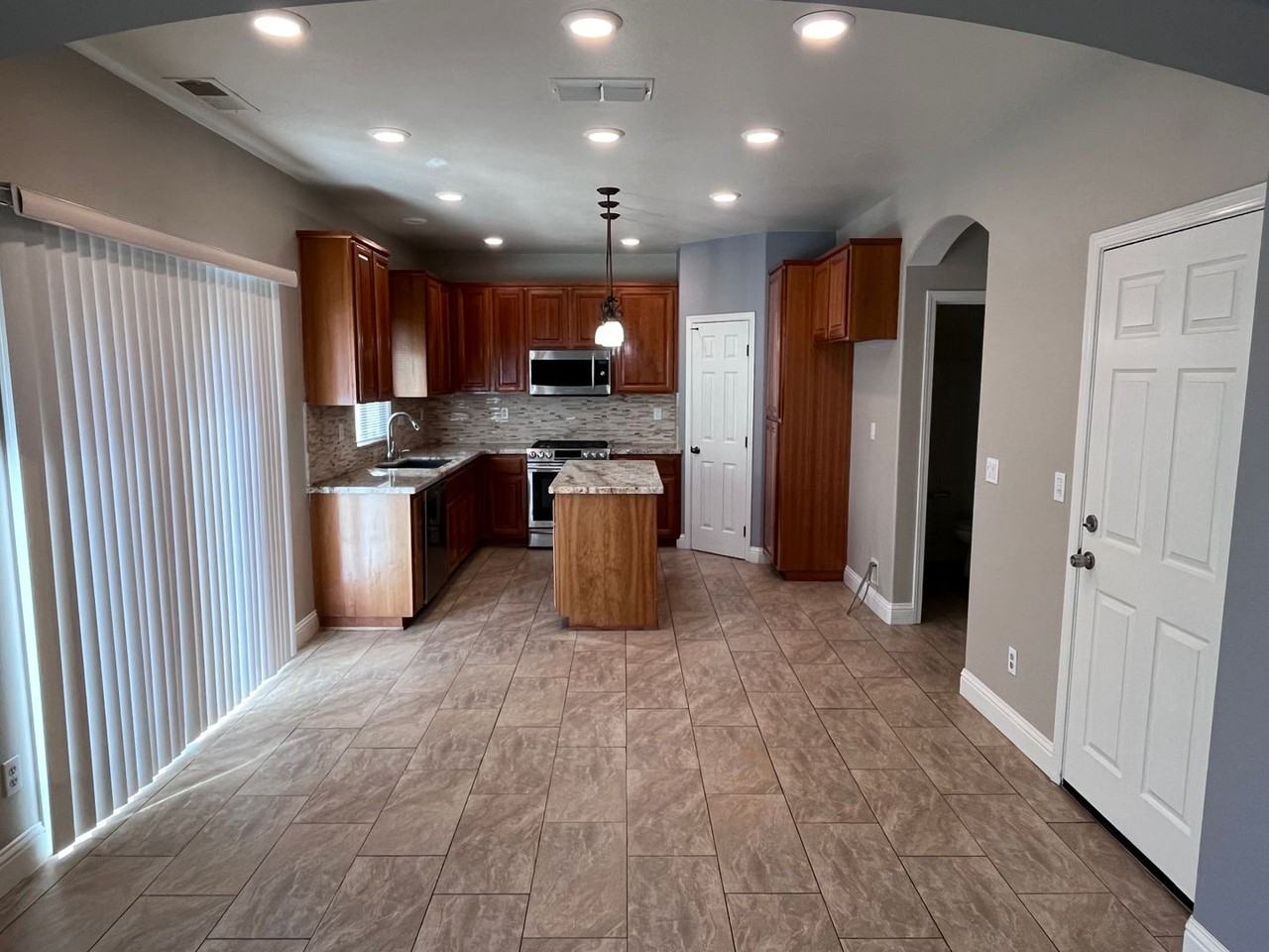 1491 Grey Bunny Dr - Photo 2 of 15