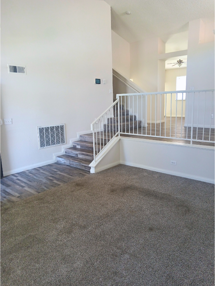 8420 Blue Heron Dr - Photo 3 of 15