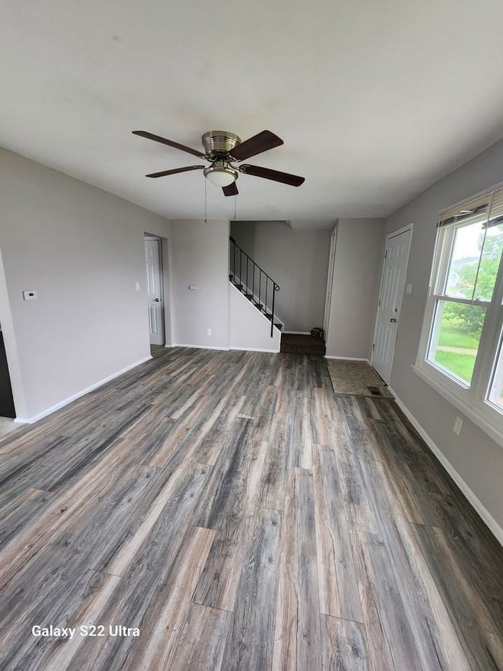 19 Langdon Ct - Photo 2 of 12