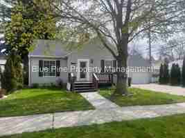 featured image of 745 S Higbee Ave