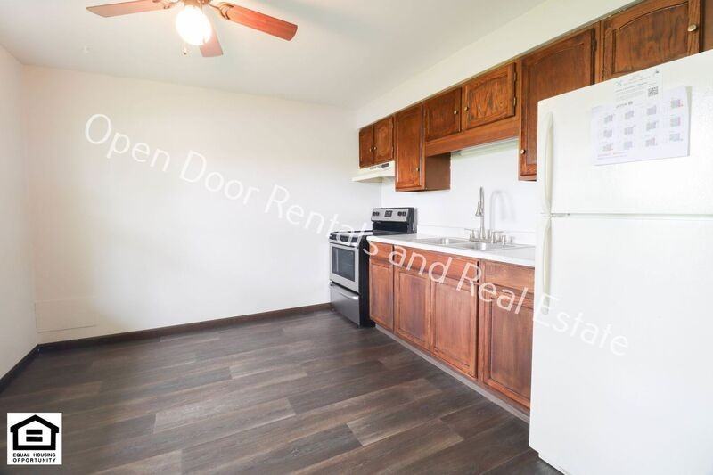 707 Lake Ave - Photo 3 of 11