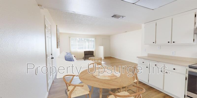 22322 Redrock Peak Pl - Photo 4 of 17