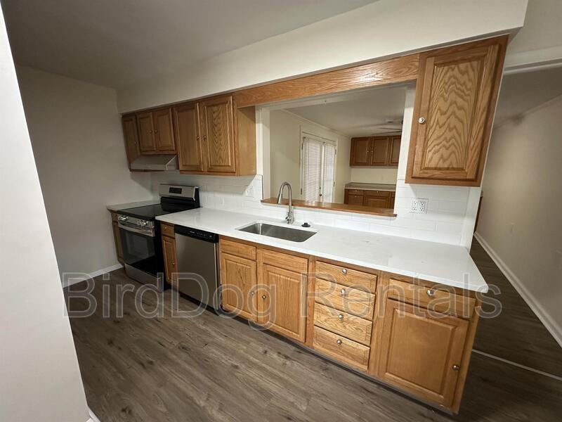 1291 S Yearling Rd - Photo 3 of 11