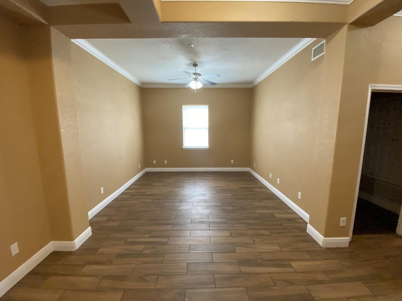 Lake Joanne Dr. 7071 - Photo 2 of 33