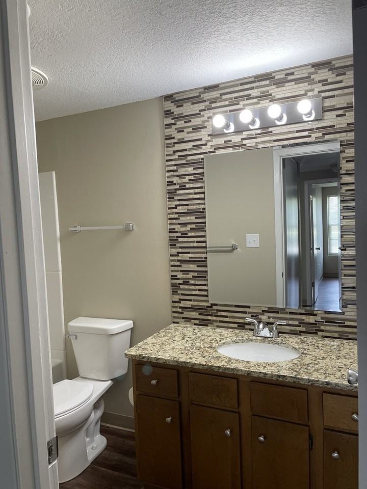 Cheyenne Village - Photo 4 of 15