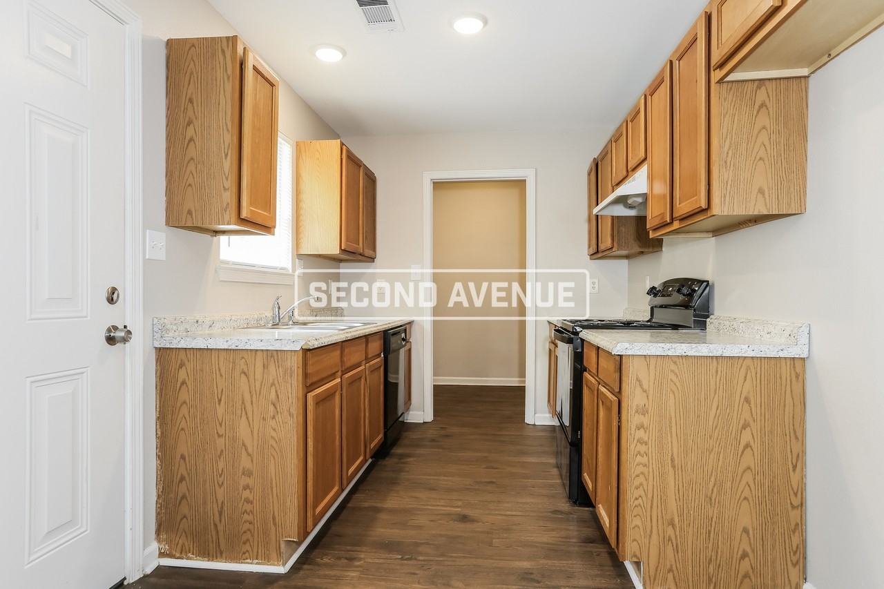 1451 Pine Haskell Dr - Photo 5 of 27