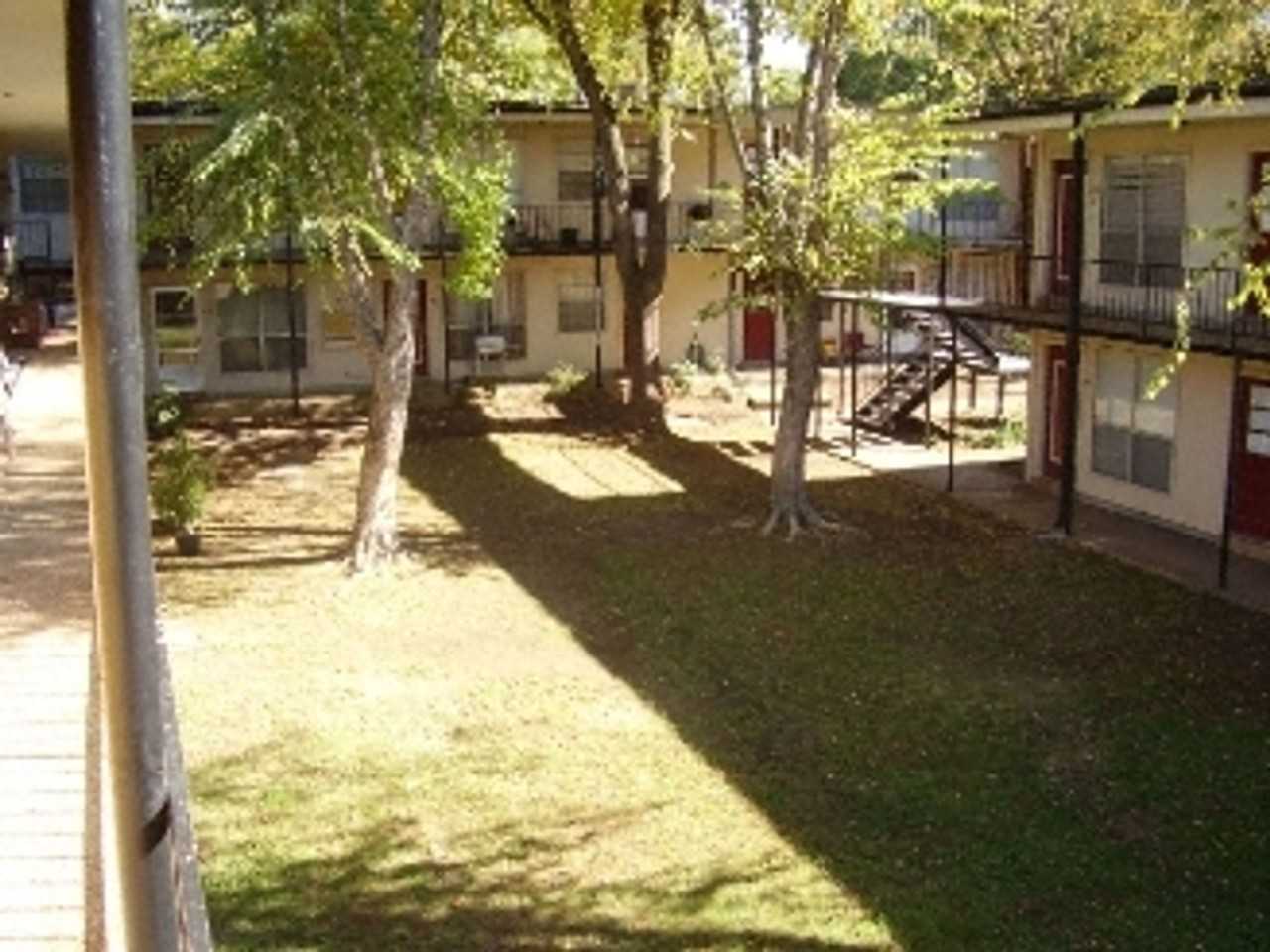 Berclair Apartments - Photo 3 of 15