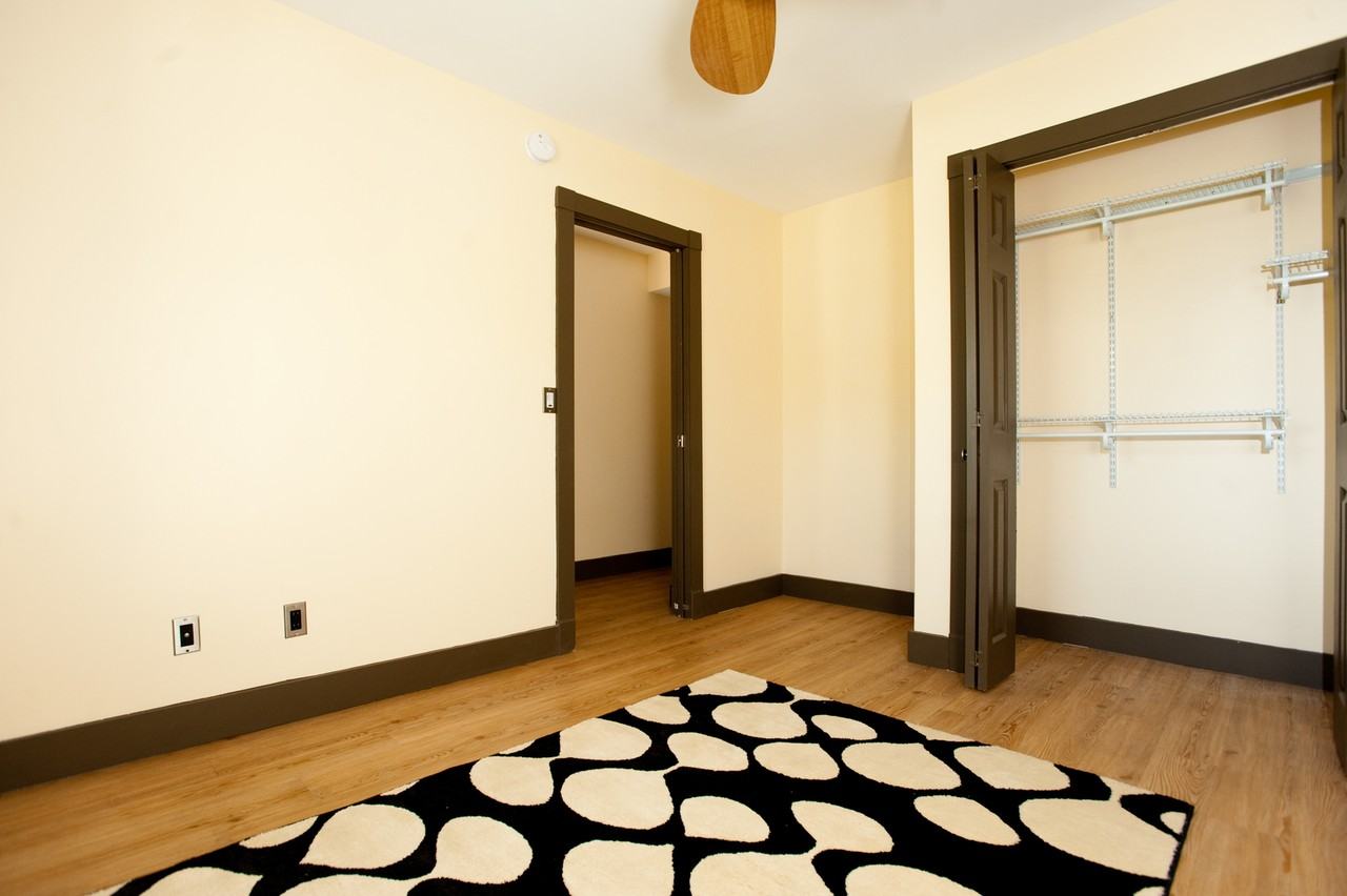 Crescent at Shadeland Apartments - Photo 3 of 10