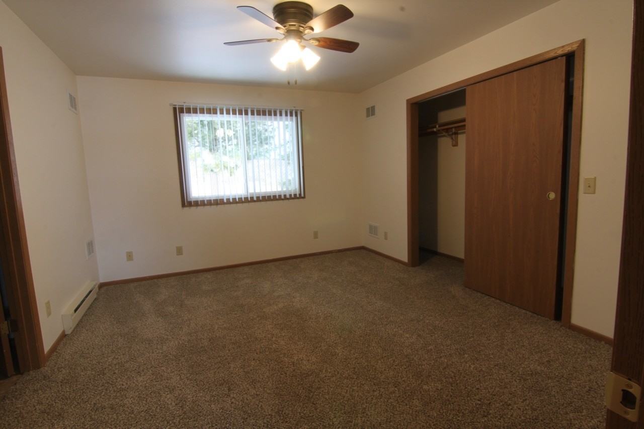 Bush Court - Photo 7 of 21