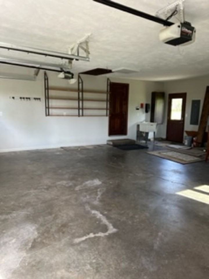 7085 W 700 N - Photo 3 of 18