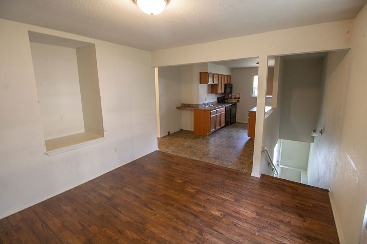 1013 W Ash St - Photo 4 of 35