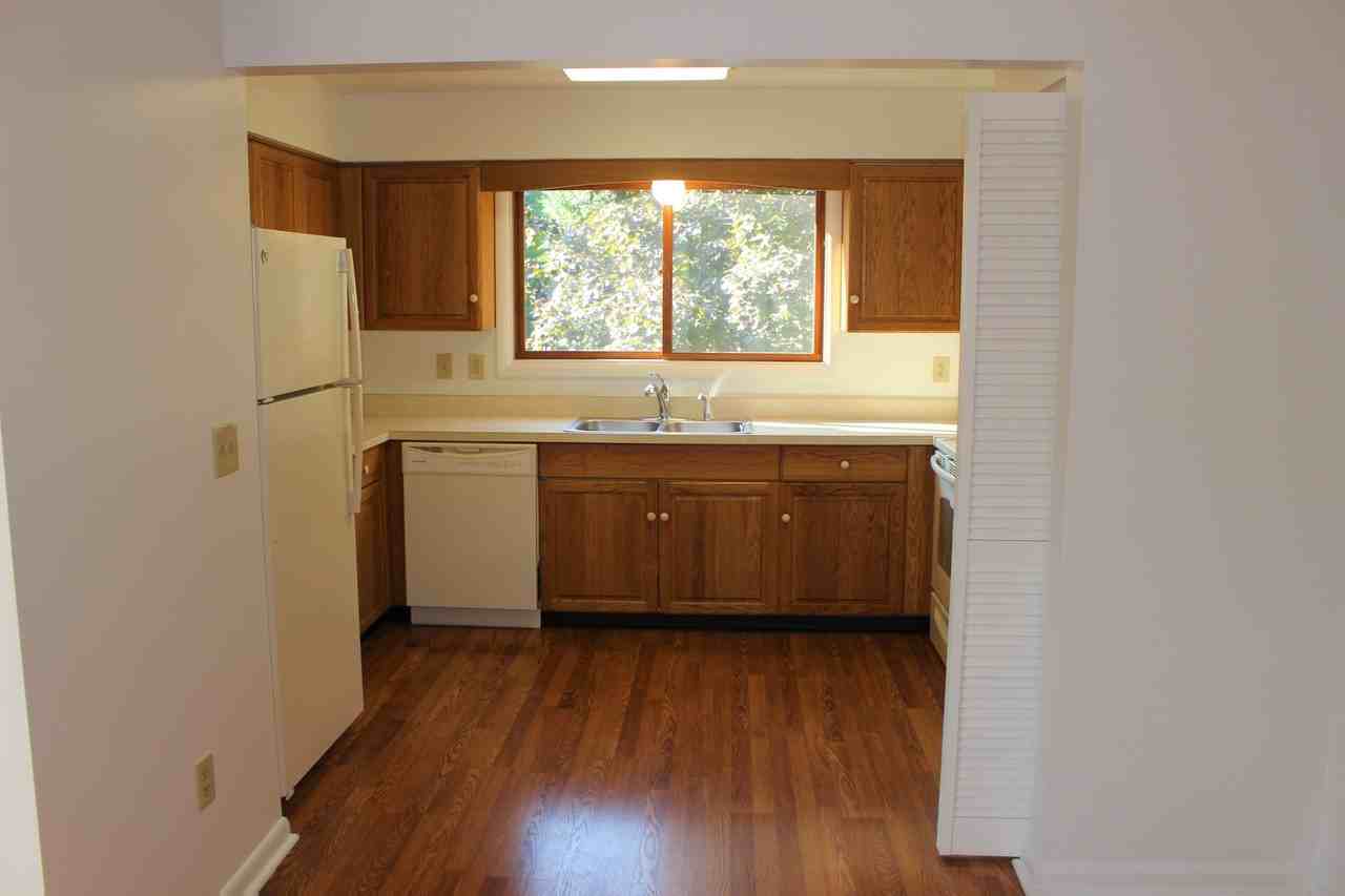 Woodhill Apartments - Photo 6 of 20