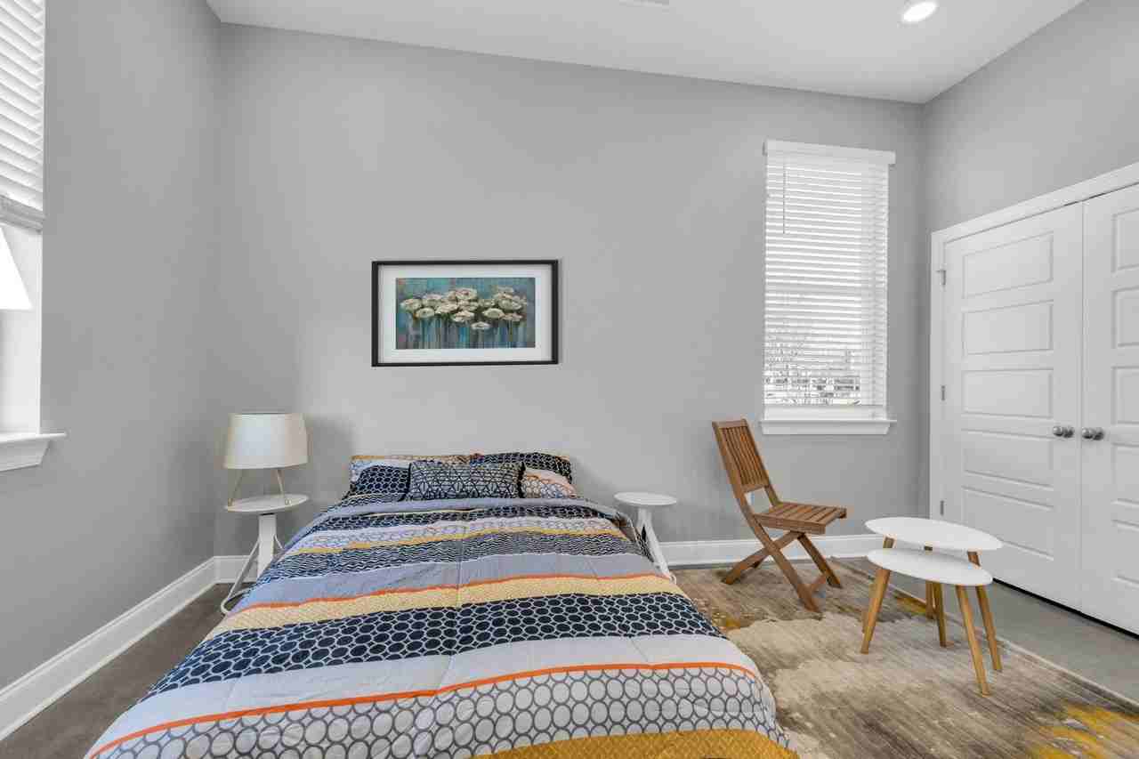 Bailey Row - 2109 - Photo 6 of 10