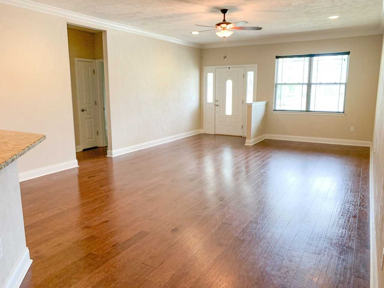 16610 Nw 194th St - Photo 2 of 10