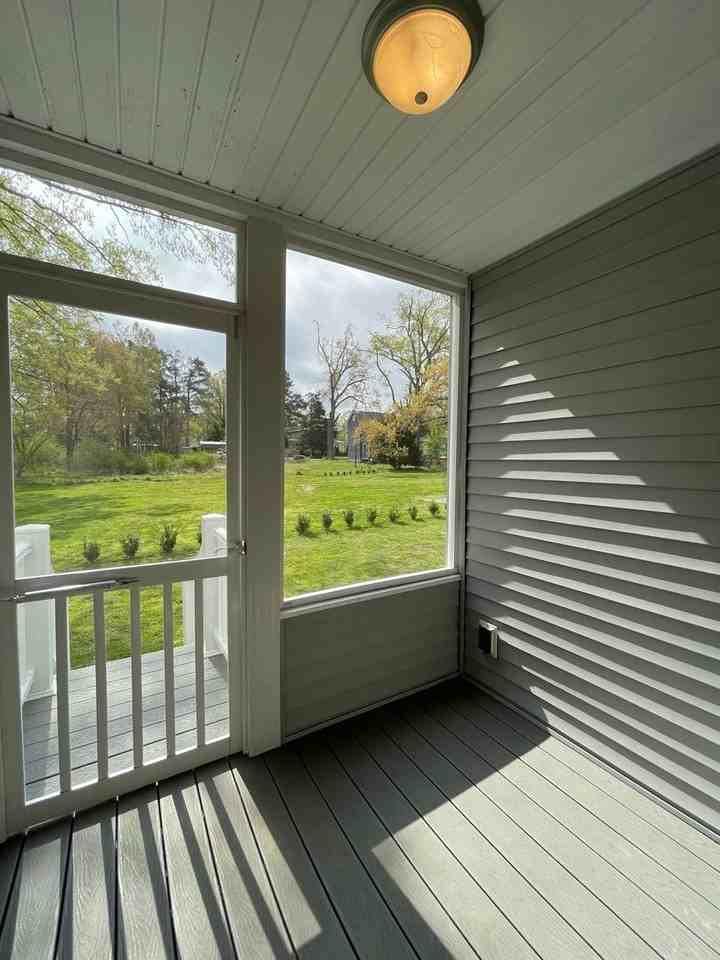 112 N Maple St - Photo 7 of 25