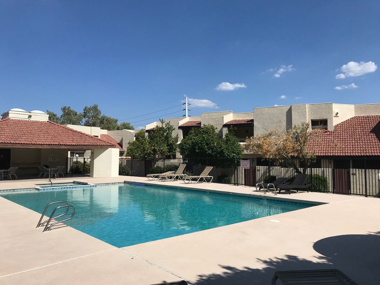 418 E Turquoise Ave - Photo 3 of 27