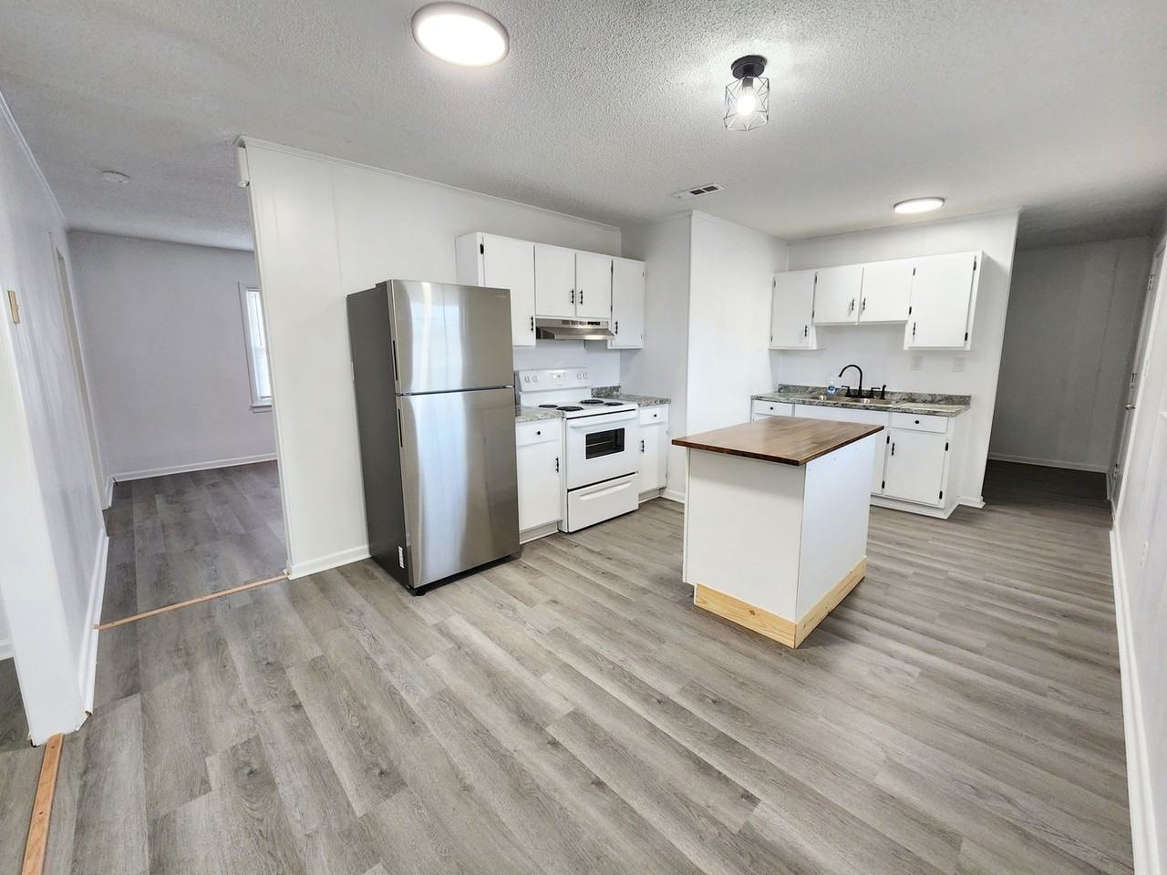 1890 N Saint Pauls Church Rd - Photo 5 of 14