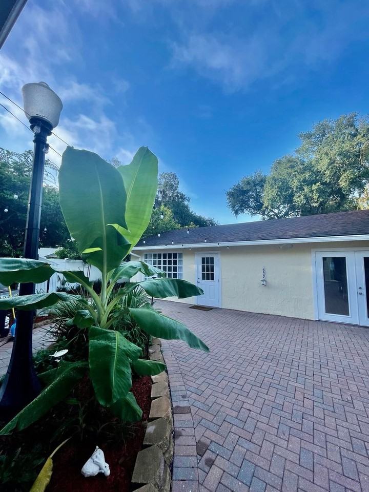 809 Vistabula St - Photo 3 of 18