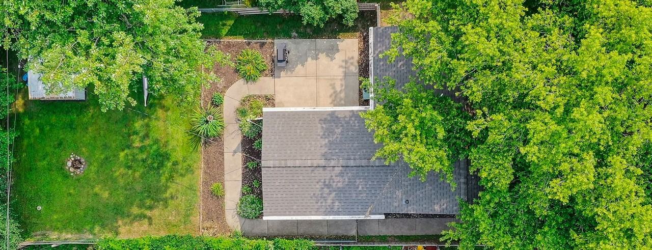 1147 S Oakland Ave - Photo 5 of 41