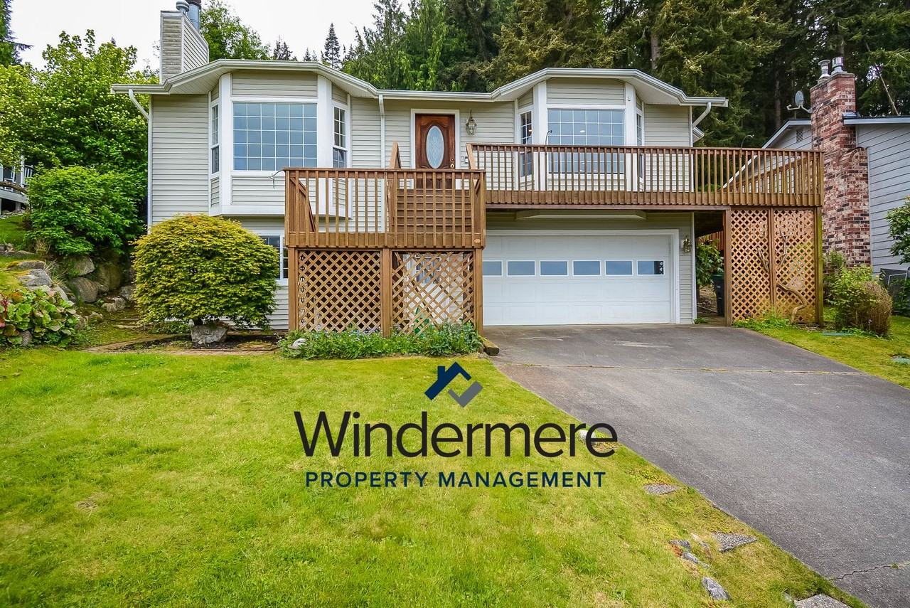 854 Blue Spruce Pl - Photo 2 of 34