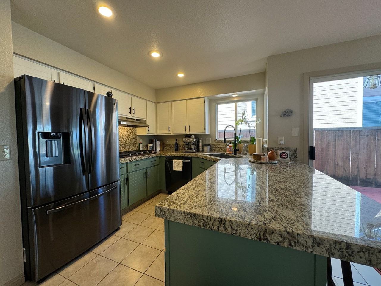 1951 Mountain Vista Way - Photo 6 of 13