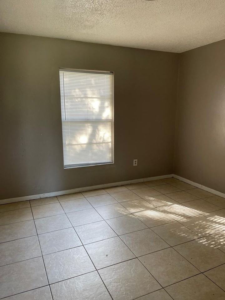 116 Paul Revere Rd - Photo 2 of 25