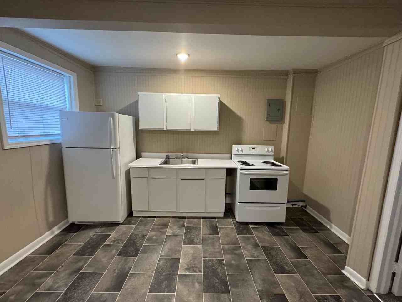224 South 5th - Photo 2 of 4