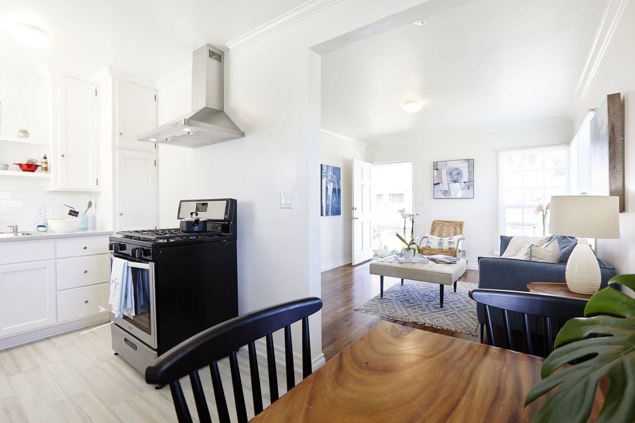 Kelton Title Corp. (Gardena Apartments) - Photo 6 of 20