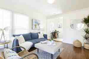 featured image of 13321 S Vermont Ave
