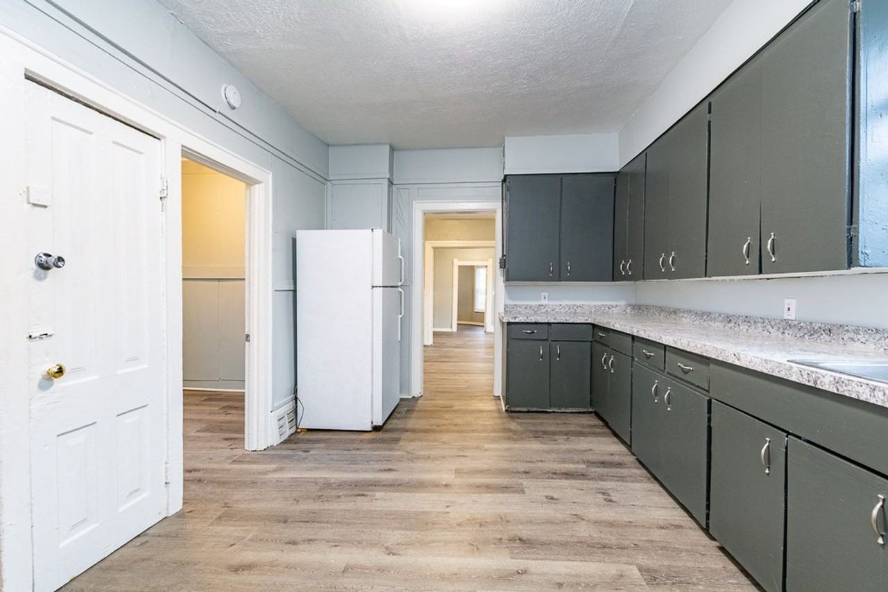 460 4th St NW - Photo 2 of 28