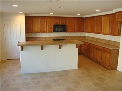 2799 Holland Pl - Photo 4 of 8