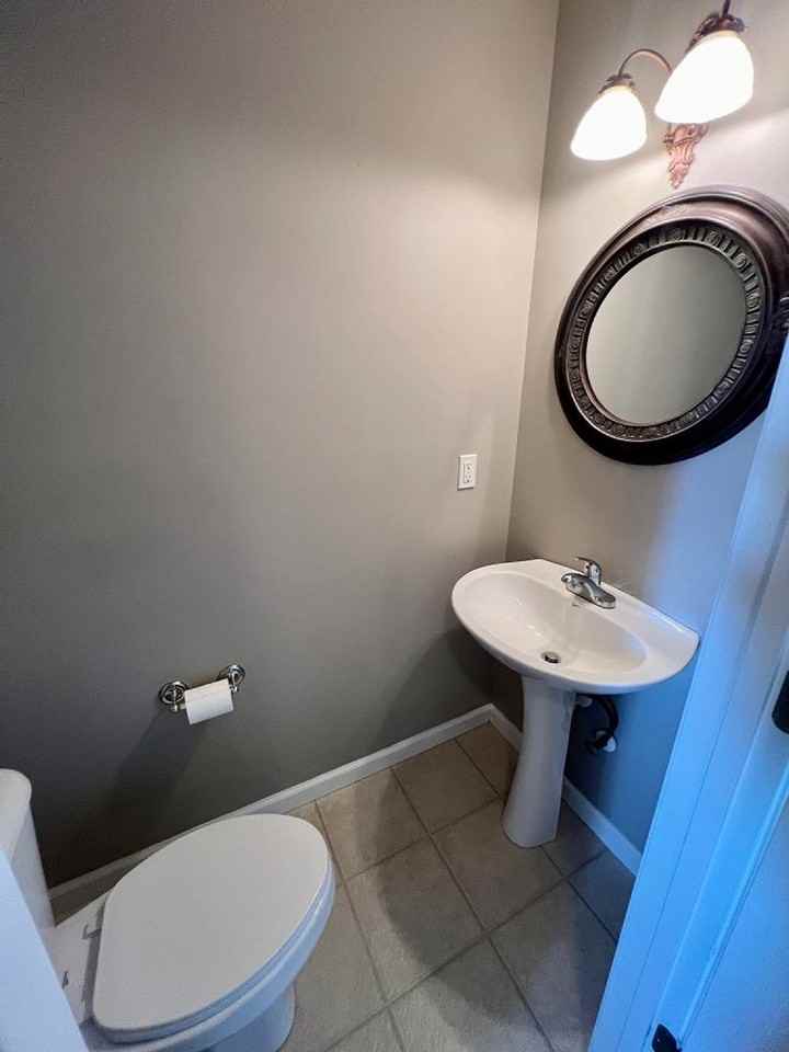 4926 Pillar Dr - Photo 4 of 30
