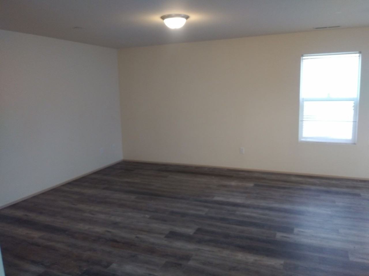 2277 Bobs Hollow Ln - Photo 2 of 16