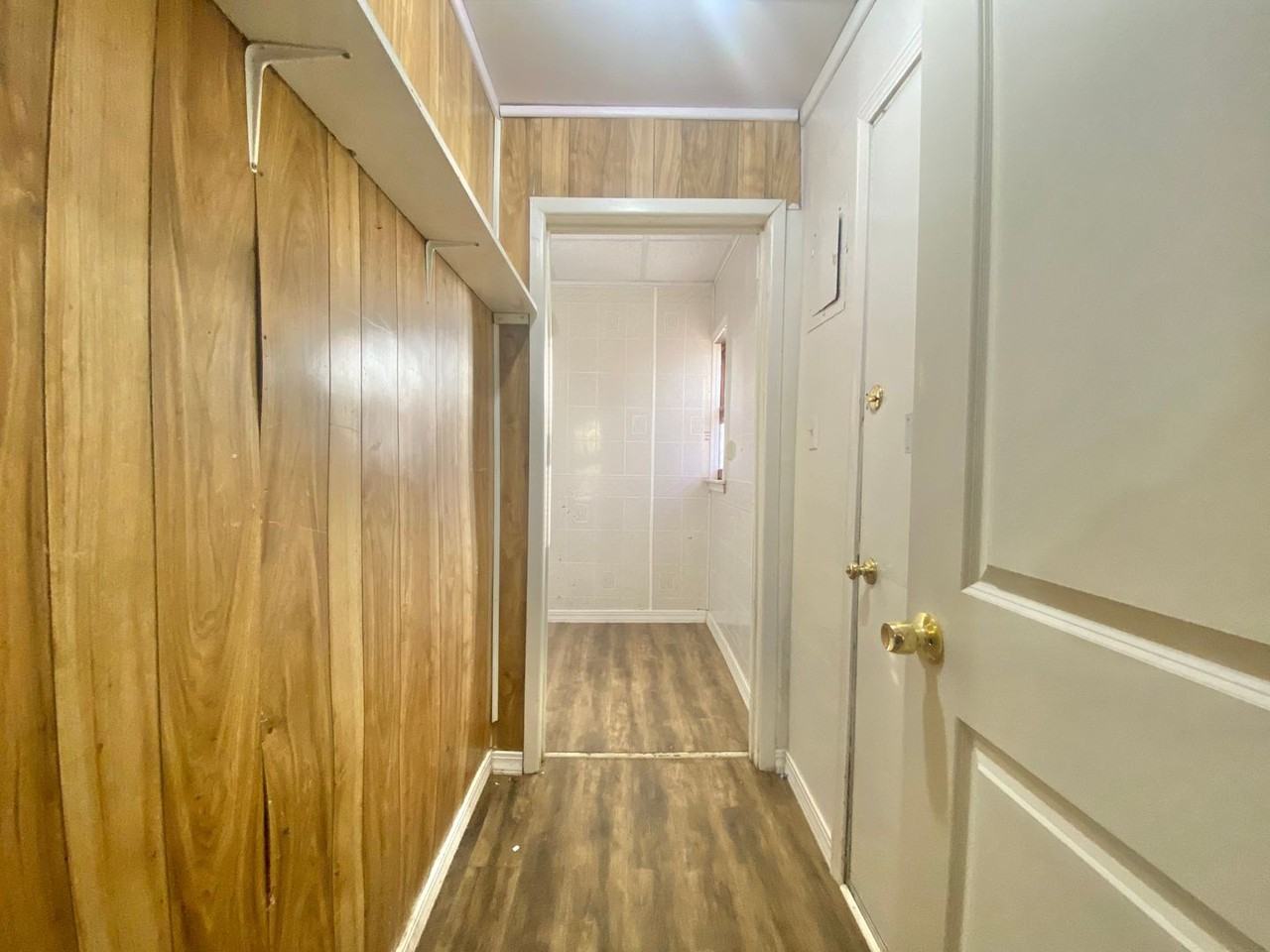 2307 20th St - Photo 5 of 15