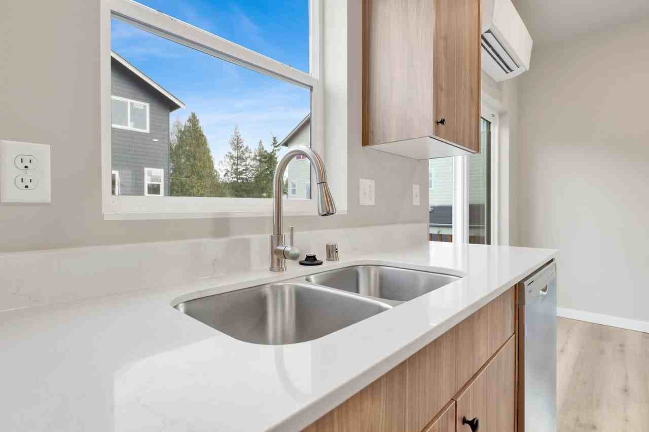 2753 Oleander - Photo 5 of 38
