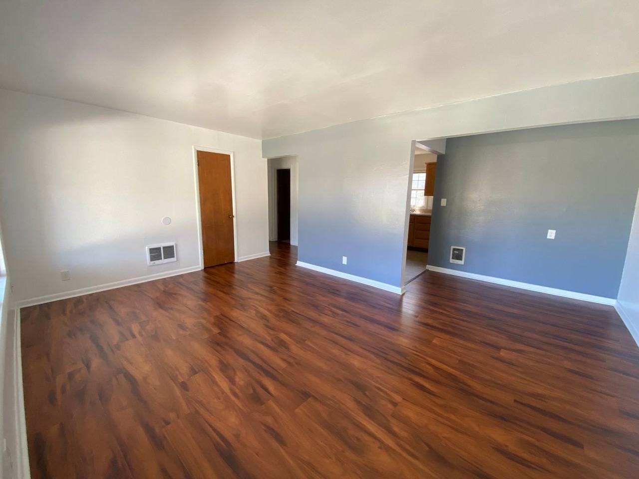 704 W 14th St - Photo 5 of 10