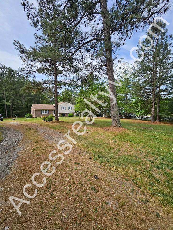 1662 Cox Rd - Photo 2 of 21