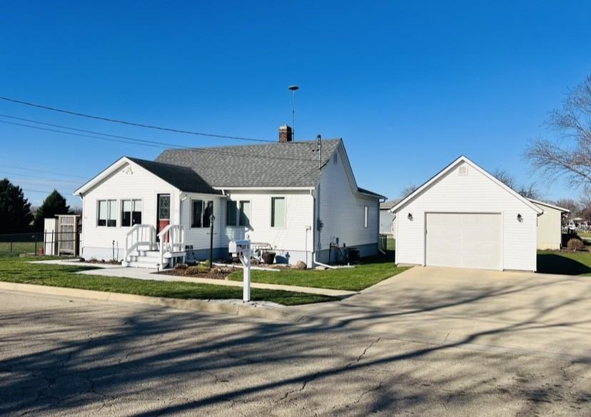 107 S 9th Ave #NA - Photo 4 of 20