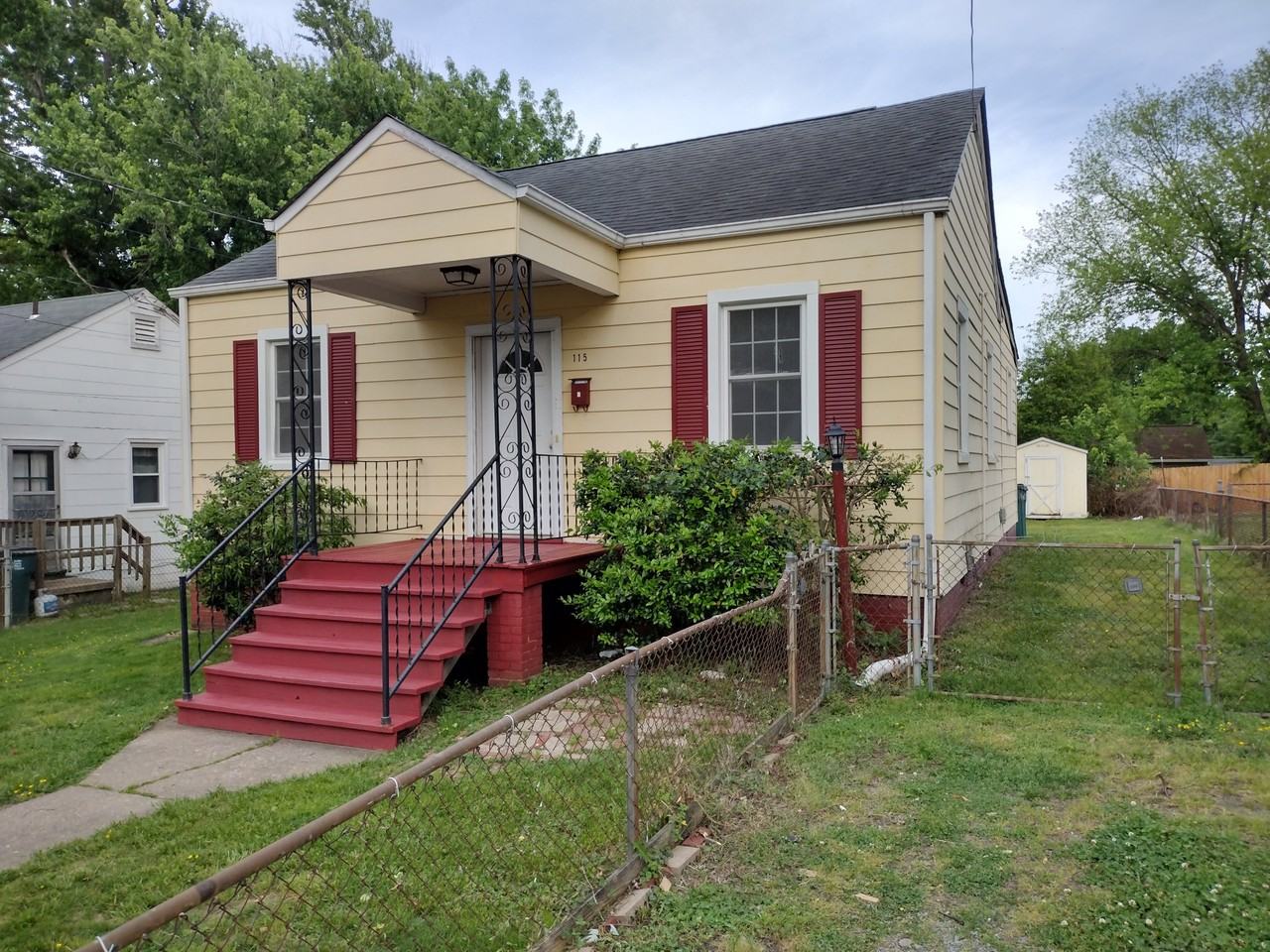 115 N Fern Ave #NA - Photo 3 of 24