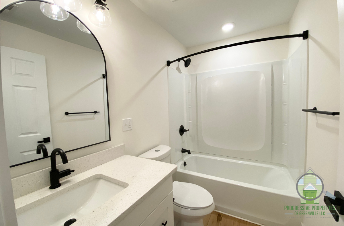 201 N Washington Ave #B - Photo 5 of 11